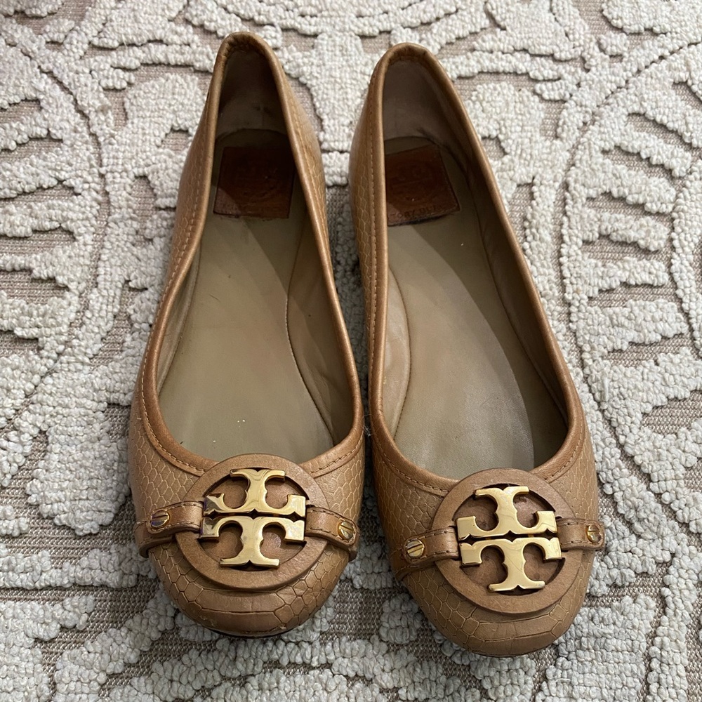 Tory Burch flats